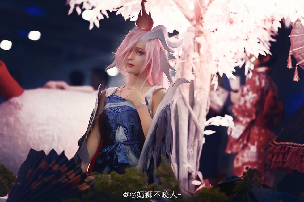 奶狮不咬人微博没了，这里有最新的cos作品分享，快来一探究竟