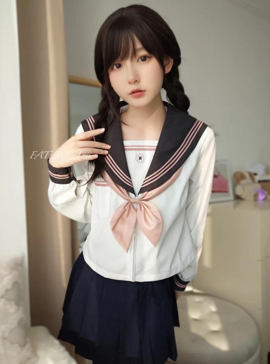 珍藏的迷之呆梨发条少女空白原图，一组完美的cosplay造型大曝光