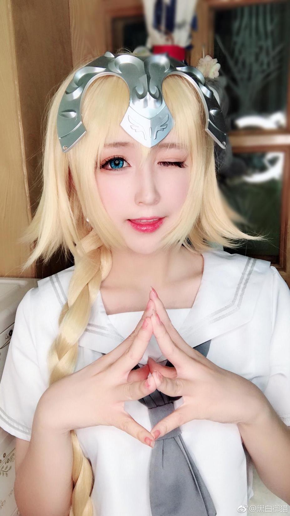 黑白御猫cosplay图片：尽享美感，让人流连忘返